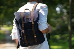 Plecak miejski Baltan City Break 26L - Polska produkcja, zmieści laptopa do 17″ granatowy