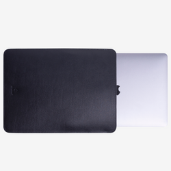 Eleganckie etui na MacBook Air 15 M2 ze skóry naturalnej Baltan Sleeve czarne