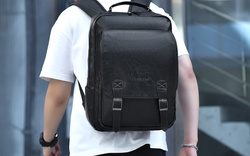 Elegancki plecak męski z ekoskóry na laptopa 15,6'' cala z Eco Skóry Baltan Classic czarny
