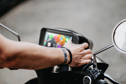 Radio stacja multimedialna CarPlay motocyklowy MB100 6 cali