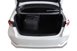 Torby do bagażnika 4 szt Kjust do Toyota Corolla Limousine 2019+