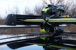 Bagażnik na narty Amos Ski Lock 3 Black aluminium 3 pary nart 2 deski zamykany