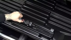 Boks dachowy HAKR Eternal 500 antracyt / FERIE2026