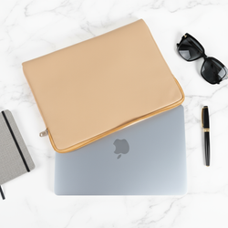 Eleganckie etui Baltan Zip Crocodilo beżowe do MacBook Air 13 M2