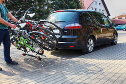 ZESTAW BAGAŻNIK ROWEROWY NA HAK Amos Tytan 4 rowery 13PIN 75KG + WIESZAK NA HAK