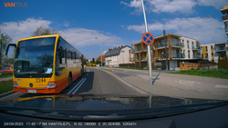 Rejestrator jazdy VANTRUE Vantrue N4 PRO 3CH 3 KAMERY PRÓD TYŁ WNĘTRZE
