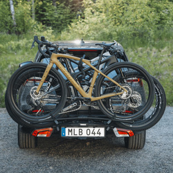 Thule EasyFold 3 Black 944100 bagażnik rowerowy na hak holowniczy na 2 rowery