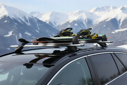 Bagażnik na narty Amos Ski Lock 5 Black aluminium 5 pary nart 4 deski