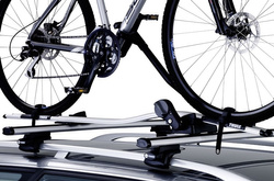 2 x Thule ProRide 591 Bagażnik rowerowy na dach